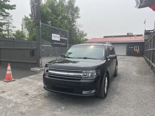 2013 Ford Flex SEL AWD dans Autos et camions dans Ottawa - Image 2