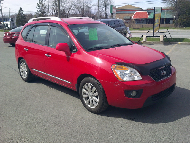 2011 Kia Rondo Lx ***ON or QC Safety Included*** in Cars & Trucks in Ottawa - Image 2
