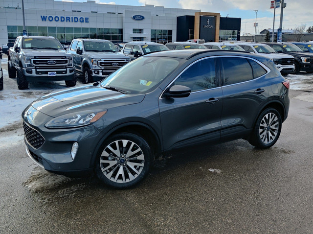 2020 Ford Escape Titanium *PRICE DROP* 2.0L, NAVIGATION, SUNR... in Cars & Trucks in Calgary - Image 2