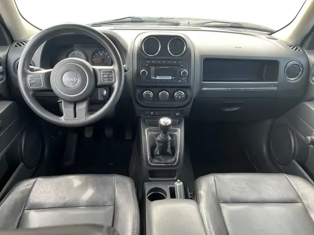 2012 Jeep Patriot 4WD 4dr Sport in Cars & Trucks in Calgary - Image 16