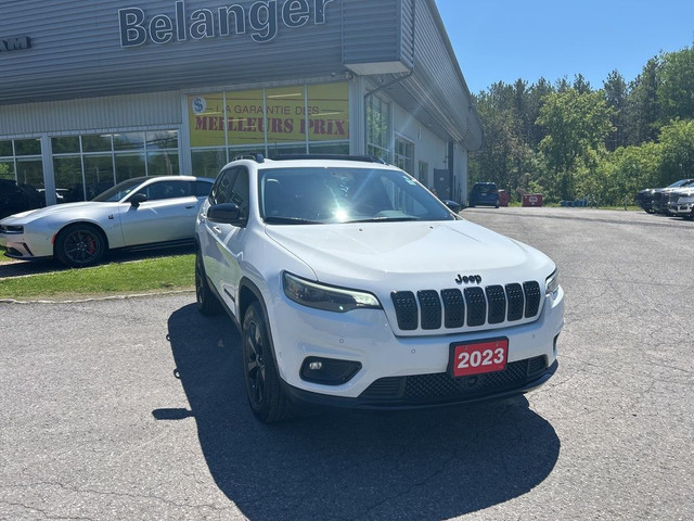 2023 Jeep Cherokee Altitude in Cars & Trucks in Ottawa