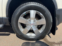 Bluetooth, Leather Seats, Rear View Camera, Power Tailgate, Heated Seats! If you are looking for an... (image 8)