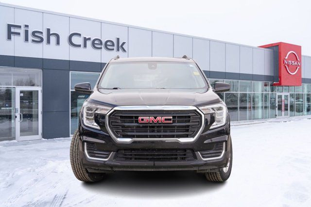 2022 GMC Terrain SLE | Backup Camera | Heated Seats in Cars & Trucks in Calgary - Image 2