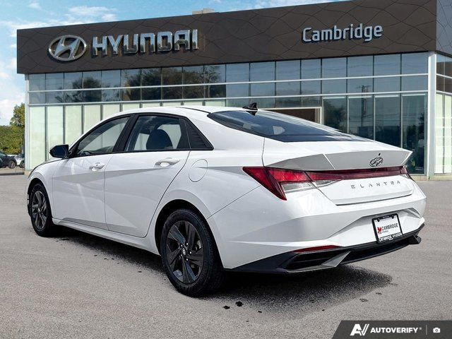 2023 Hyundai Elantra Preferred | Carplay | Heated Seats in Cars & Trucks in Cambridge - Image 3