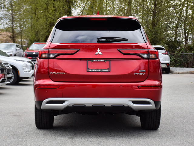 2024 Mitsubishi Outlander PHEV SEL - Panoramic Sunroof, Power Li in Cars & Trucks in Burnaby/New Westminster - Image 4