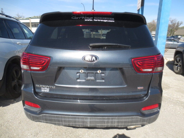 2020 Kia Sorento LX AWD - Low Kms/Heated Seats/Steering W/Blueto in Cars & Trucks in Winnipeg - Image 3