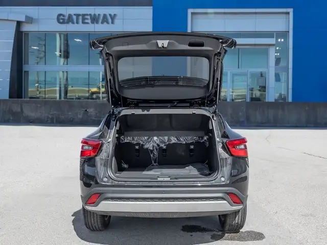 2025 Chevrolet Trax LT in Cars & Trucks in Mississauga / Peel Region - Image 8