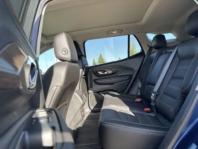 2022 GMC Terrain Denali AWD - Remote Start, OnStar, Cruise Contr dans Autos et camions dans Comté de Strathcona - Image 14