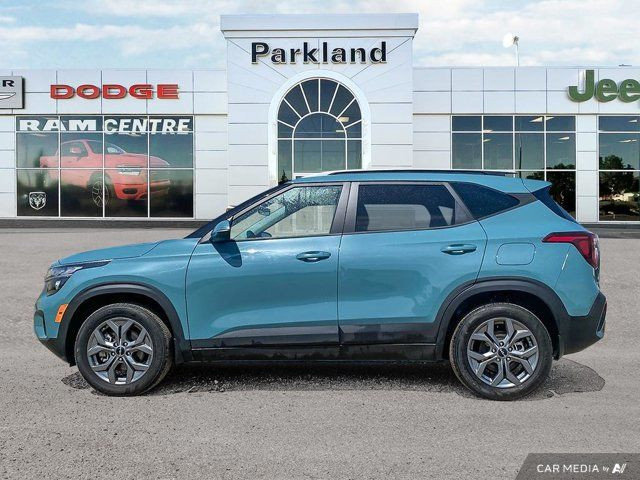 2024 Kia Seltos LX AWD Nav Capable Heated Seats Rear Camera in Cars & Trucks in St. Albert - Image 2