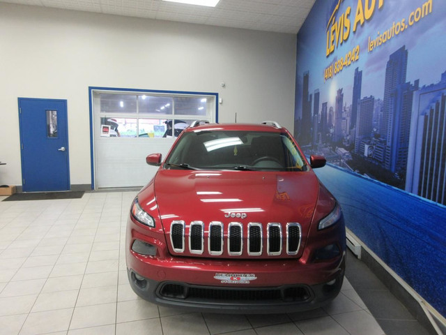 JEEP CHEROKEE 2015 NORTH EDITION V-6 4X4 SIEGES + VOLANT CHAUFFA in Cars & Trucks in Lévis - Image 4
