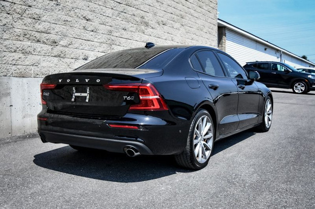 2019 Volvo S60 MOMENTUM • SUNROOF • NAV • 360 CAM • HEATED LEATH in Cars & Trucks in Cornwall - Image 3