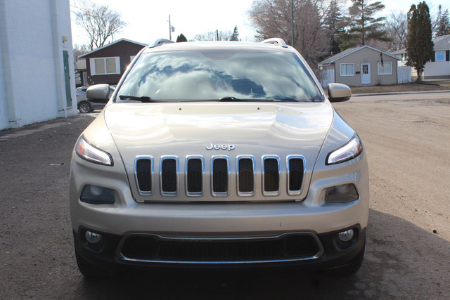 2015 Jeep Cherokee Limited NEW ARRIVAL in Cars & Trucks in Regina - Image 4