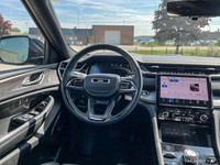 This Jeep Grand Cherokee 4xe has a dependable Intercooled Turbo Gas/Electric I-4 2.0 L/122 engine po... (image 9)