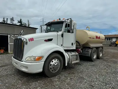 2010 Peterbilt Tandem Water Truck 2000 Gallon Tank - Open Top Rear Dual Bar Honda WB30XT Pump Air Br...