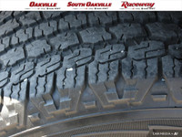 2022 Jeep Wrangler Unlimited Sahara Black Clearcoat 2.0L I4 DOHC 8-Speed Automatic Call us at (905)... (image 6)