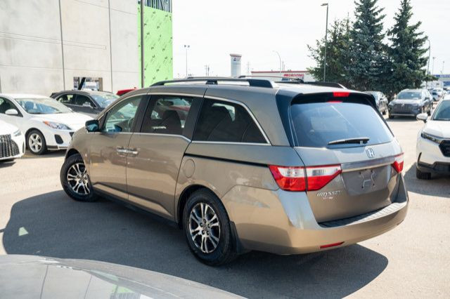2013 Honda Odyssey EX in Cars & Trucks in Edmonton - Image 3