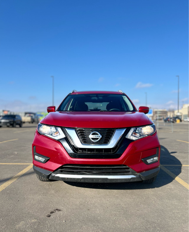 2017 Nissan Rogue SV in Cars & Trucks in St. Albert - Image 2
