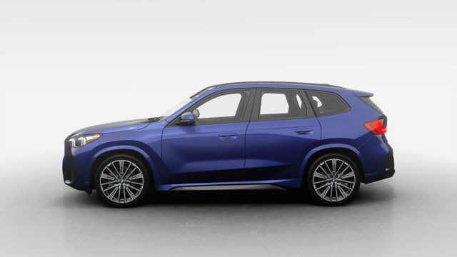 2025 BMW X1 xDrive28i in Cars & Trucks in Laval / North Shore - Image 4