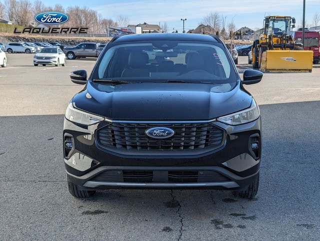 FORD ESCAPE HYBRID PHEV 2024 in Cars & Trucks in Victoriaville - Image 2