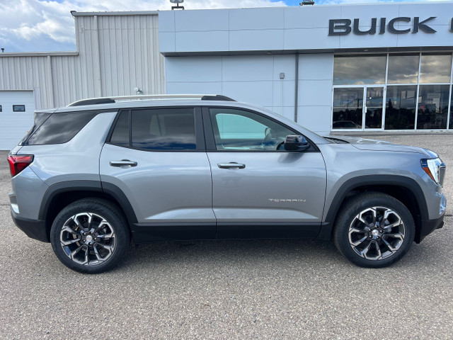 2026 GMC Terrain Elevation in Cars & Trucks in Lethbridge - Image 4