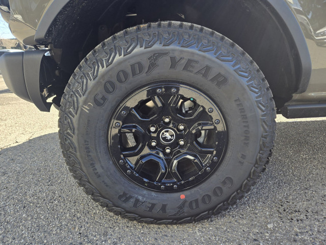 2025 Ford Bronco BADLANDS | SASQUATCH PKG | BLACK APP PKG | G.O. in Cars & Trucks in Calgary - Image 4