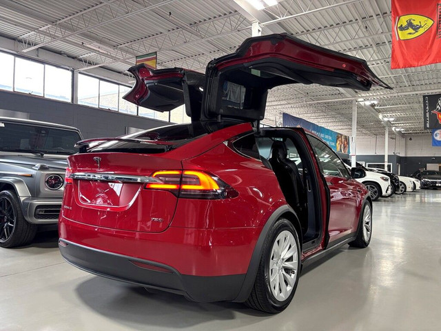 2017 Tesla Model X 75D|AWD|ENHANCEDAUTOPILOT|FALCONDOORS|NAV|AIR in Cars & Trucks in City of Toronto - Image 4