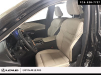 EXECUTIVE PACKAGE Engine: 2.5L 4cyl. L/100Km City: 2.8 L/100Km Hwy: 2.8 Safety Equipment Electronic... (image 7)