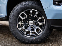 Welcome To Sherwood Park Chevrolet. The #1 Volume Chevrolet Dealer in Canada. This Chevrolet COLORAD... (image 5)