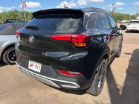 Hands Free Liftgate, Aluminum Wheels, Leather Steering Wheel, Chrome Exterior Accent, Alloy Wheels!... (image 2)