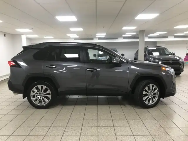 2024 Toyota RAV4 LIMITED in Cars & Trucks in Calgary - Image 13