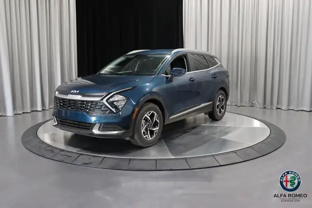 2023 Kia Sportage LX NEW 2023 / ONLY 52KM in Cars & Trucks in Edmonton - Image 2