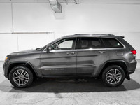 Recent Arrival! 8-Speed Automatic 4WD Pentastar 3.6L V6 VVT Air Conditioning, Alloy wheels, AM/FM ra... (image 1)
