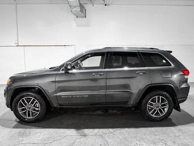2021 Jeep Grand Cherokee Laredo | One Owner | No in Cars & Trucks in Grande Prairie - Image 2