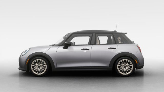 2025 MINI 5 Door Cooper S | Premier | Style Préféré in Cars & Trucks in City of Montréal - Image 4