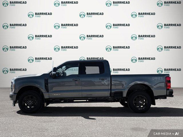 2025 Ford Super Duty F-350 SRW LARIAT 4WD Crew Cab in Cars & Trucks in Edmonton - Image 3