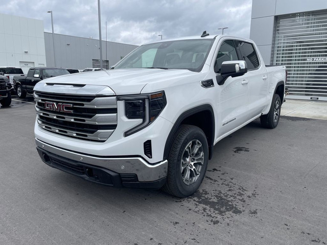 2025 GMC Sierra 1500 SLE in Cars & Trucks in Calgary - Image 4