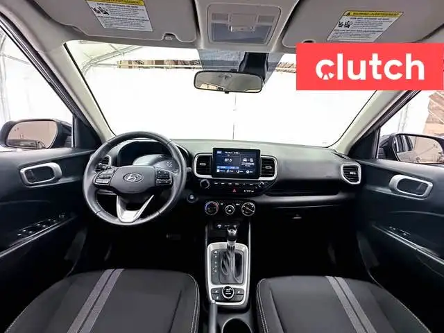 2023 Hyundai Venue Preferred w/ Apple CarPlay, Heated Front Seat in Cars & Trucks in City of Toronto - Image 14