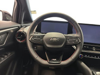 Chevrolet Equinox EV RS 2025 L'Electrique Redefini avec Style Disponible bientot chez Desmeules Chry... (image 9)