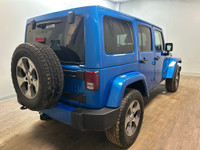 2016 Jeep Wrangler Unlimited Sahara UNLIMITED SAHARA | HEATED LEATHER SEATS | MAX TOW Hydro Blue Pea... (image 6)