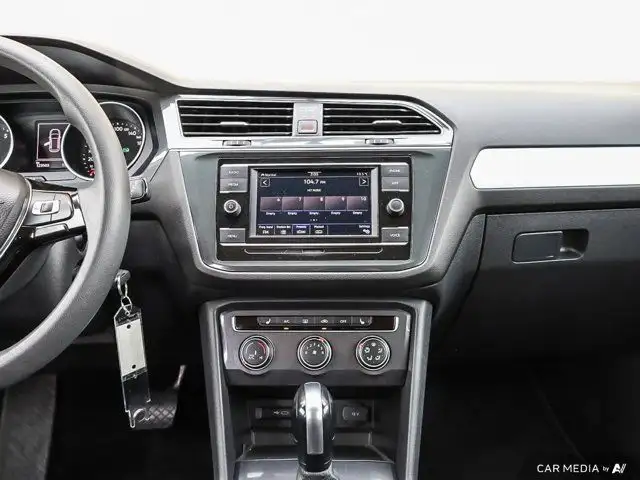 2020 Volkswagen Tiguan Trendline | Heated Seats | Backup Camera in Cars & Trucks in Grande Prairie - Image 22