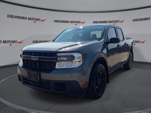 2023 Ford Maverick XLT AWD in Cars & Trucks in Hamilton