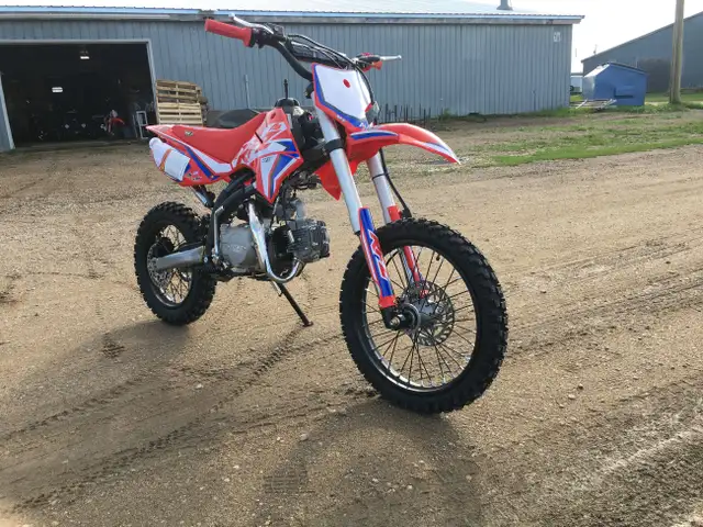 2023 BRAND NEW APOLLO RFZ 125 DIRT BIKE / SUMMER CLEARANCE SALE  in Other in Brandon - Image 16