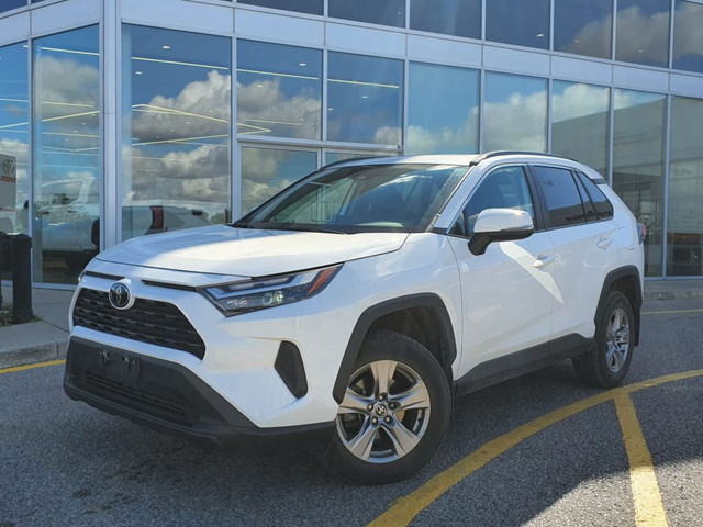 2023 Toyota RAV4 XLE AWD | Sunroof | Alloys in Cars & Trucks in City of Toronto - Image 2