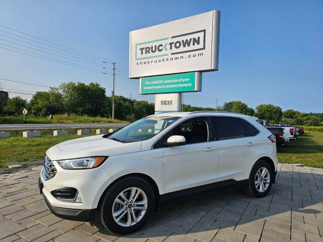 2020 Ford Edge in Cars & Trucks in Ottawa