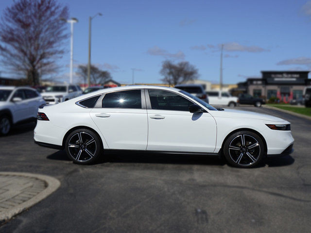 2024 Honda Accord Hybrid Sport in Cars & Trucks in Hamilton - Image 4