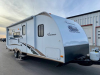 2013 COACHMEN FREEDOM EXPRESS 230BHS