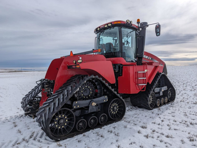 2016 Case IH Tracked Tractor Steiger 620 in Farming Equipment in Regina - Image 4