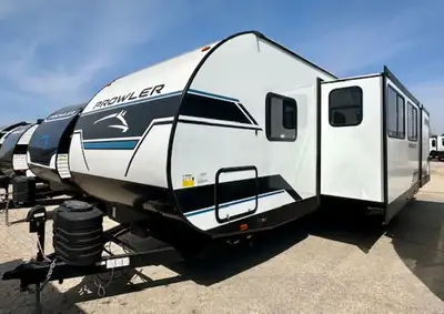 COME CHECK OUT THIS PROWLER TRAILER WITH ROOM FOR THE WHOLE FAMILY.UPGRADES INCLUDE A 190W SOLAR PAN...