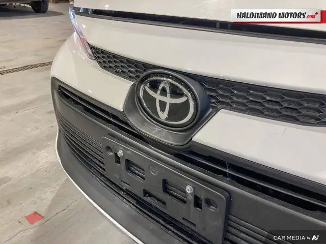 2023 Toyota Corolla LE in Cars & Trucks in Hamilton - Image 13
