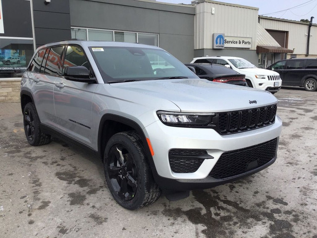 2024 Jeep Grand Cherokee ALTITUDE in Cars & Trucks in Oakville / Halton Region - Image 3